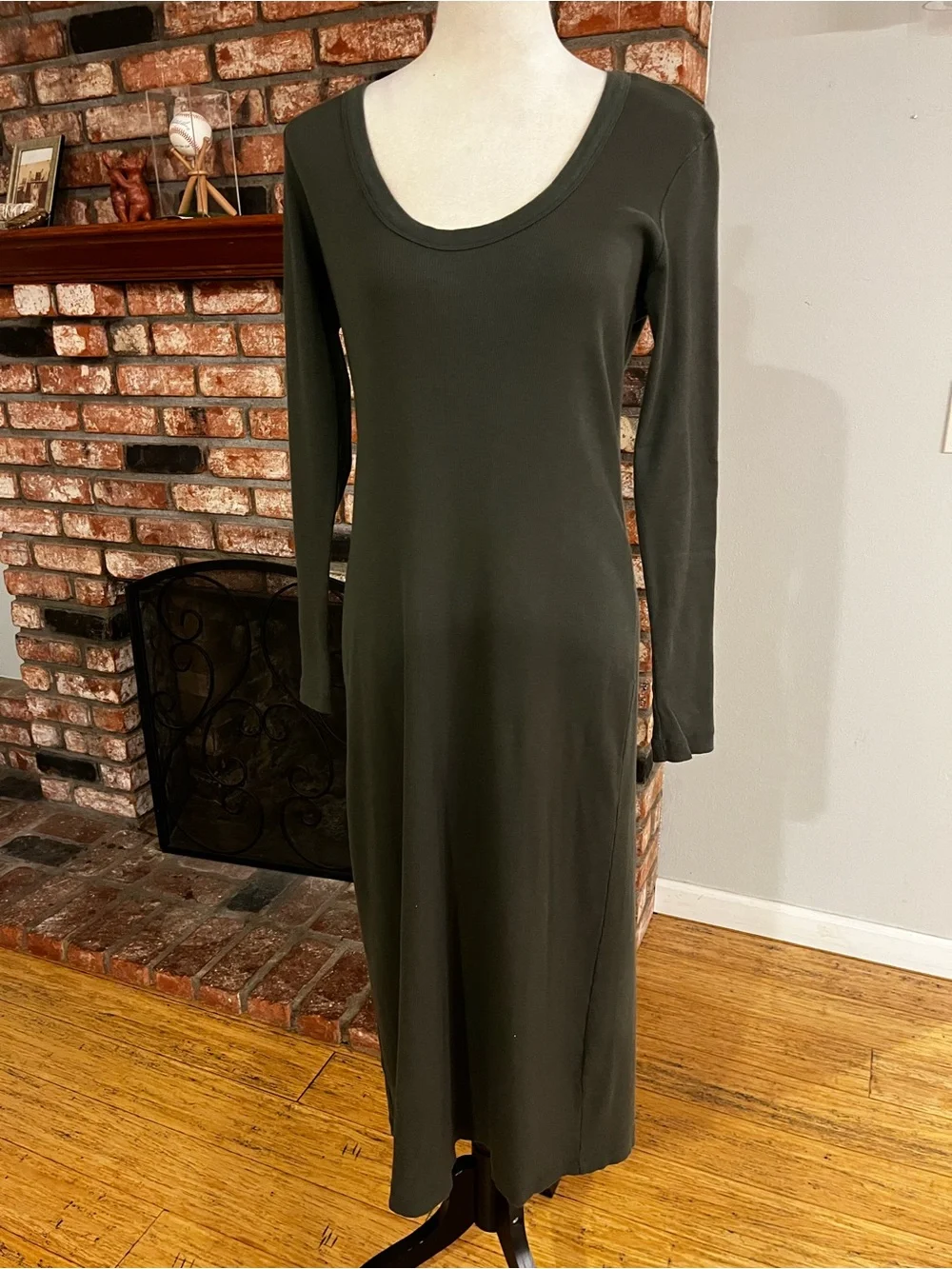 James Perse Scoop Neck Olive Green Long Sleeve Maxi Dress 100% Cotton Size L EUC - Picture 3 of 9
